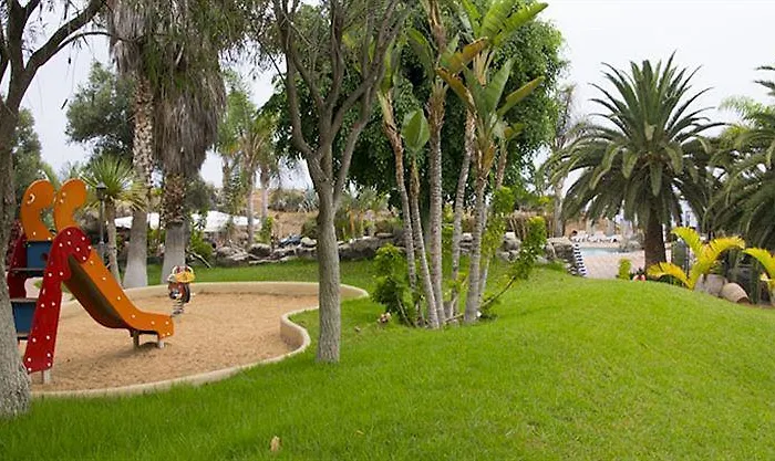 Playa De Roques 公寓